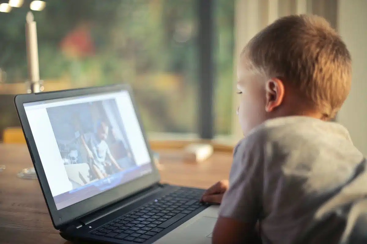 enfants technologie