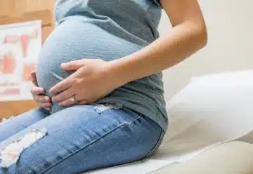 Soulager la douleur du pubis pendant la grossesse astuces et conseils