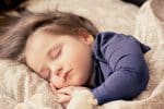 Chambre de bébé : quel matelas pour lit choisir ?