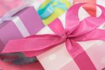 Comment choisir ses cadeaux à offrir ? Guide pratique pour faire plaisir à coup sûr !